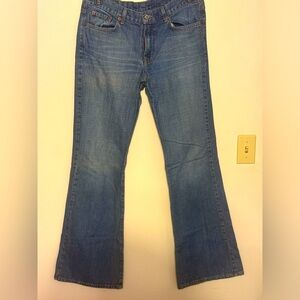 Lucky 🍀 Brand Flare Jeans!!!